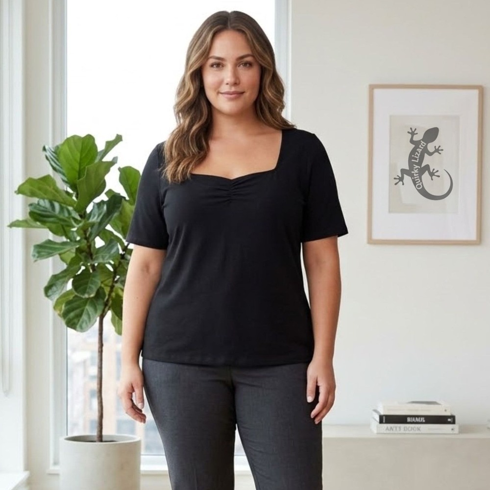 Ava and Viv Top Womens 1X Black Sweetheart Neck Short Sleeve Cinched Bust Tee